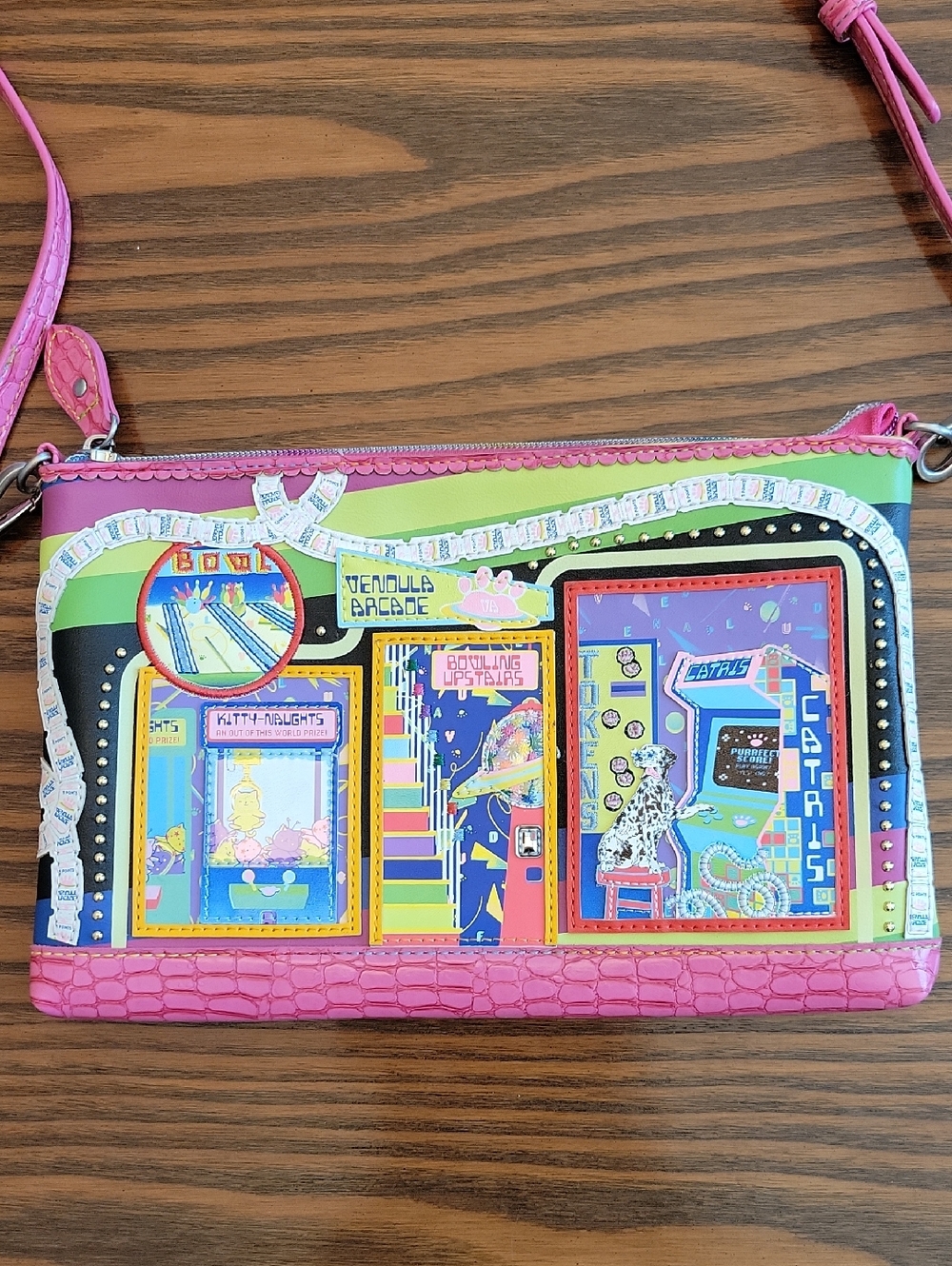 VENDULA LONDON Arcade Crossbody Bag